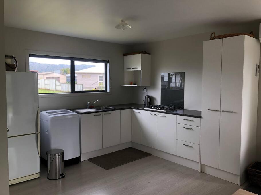 Whitianga Kiwi Bach Βίλα Εξωτερικό φωτογραφία