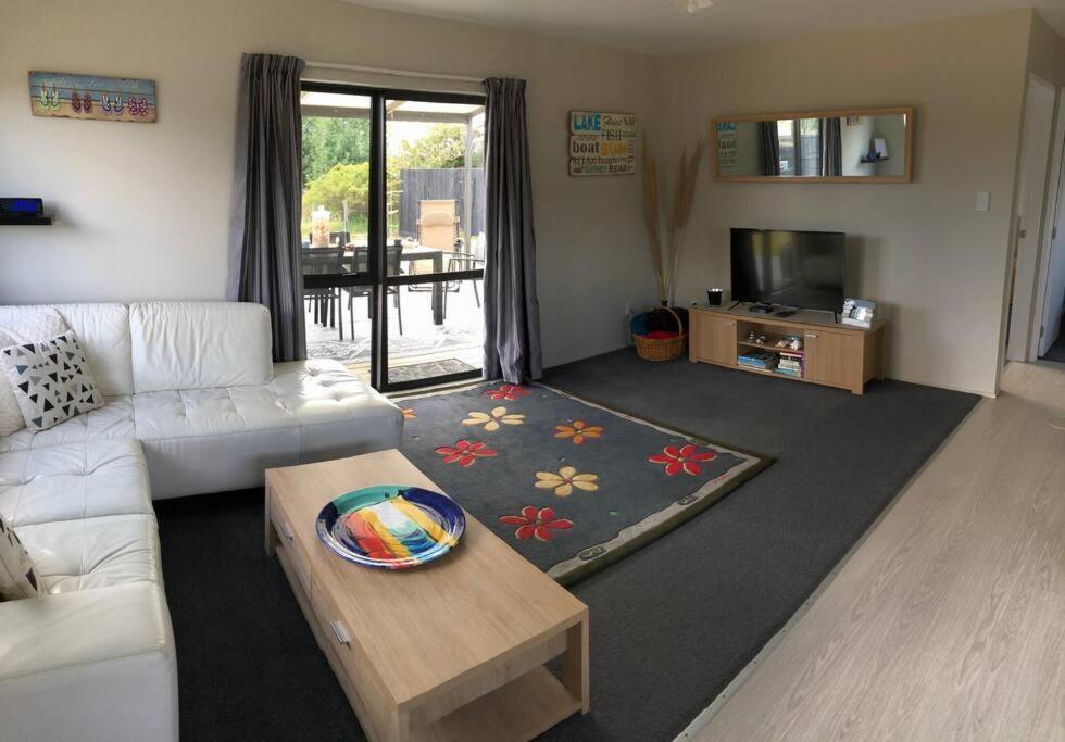 Whitianga Kiwi Bach Βίλα Εξωτερικό φωτογραφία